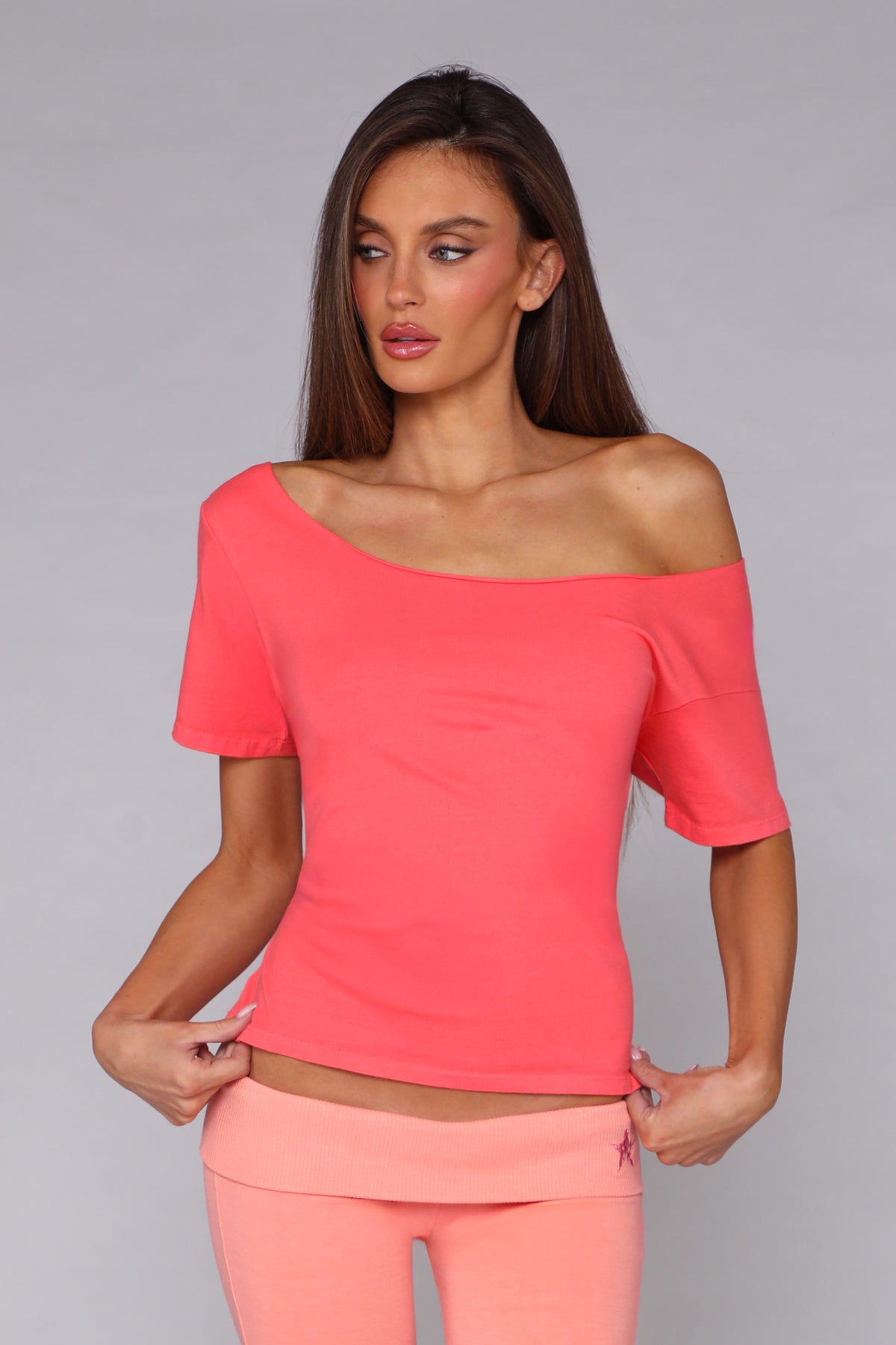 WEEKENDER TEE / CORAL